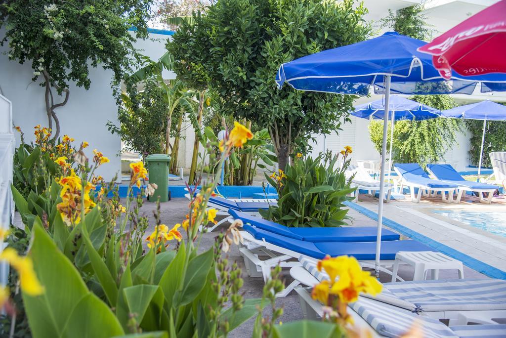 Yiannis Yard Studios & Apartments Kos Town Exterior photo