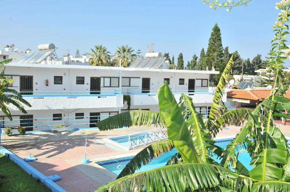 Yiannis Yard Studios & Apartments Kos Town Exterior photo