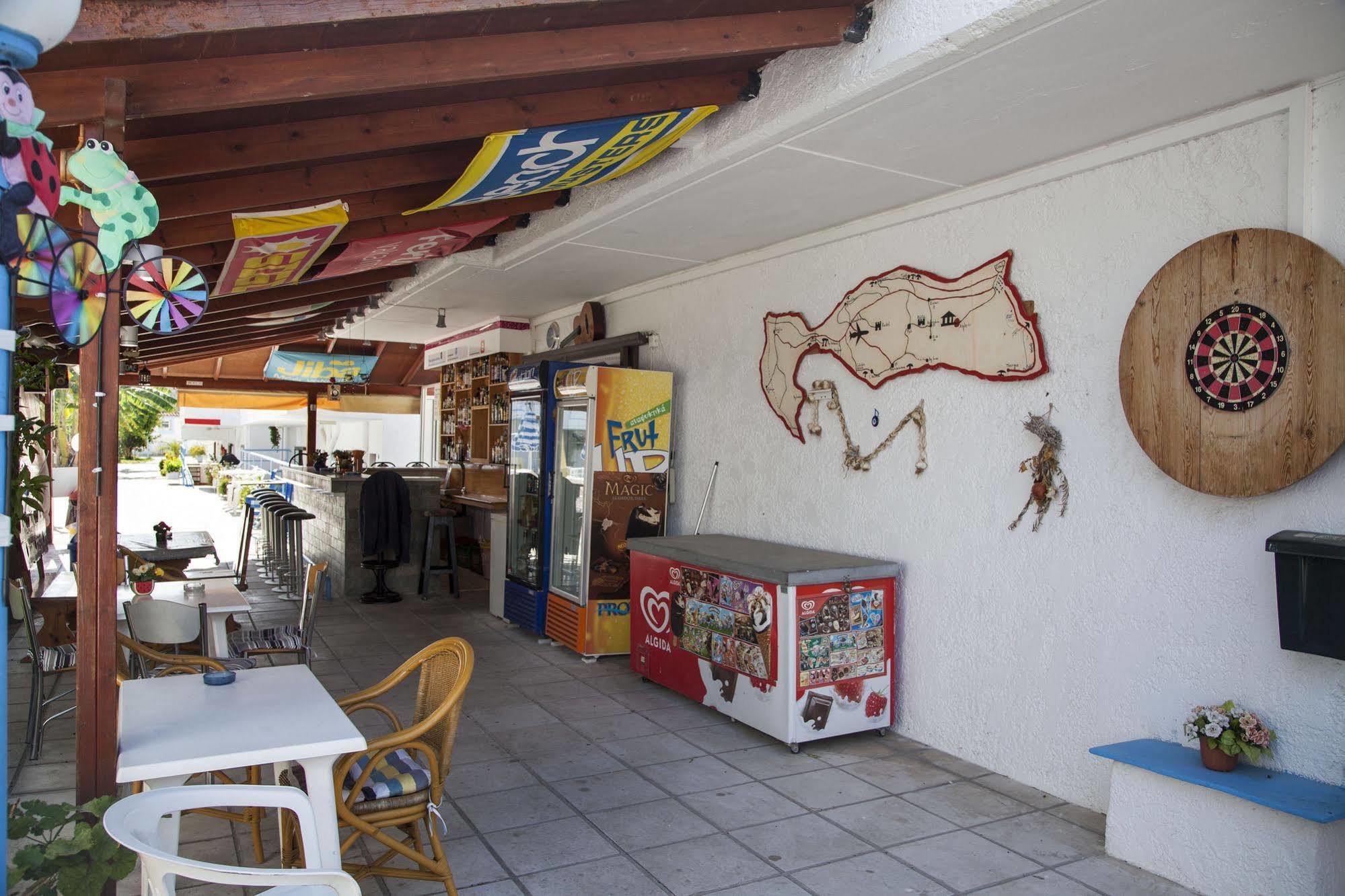 Yiannis Yard Studios & Apartments Kos Town Exterior photo